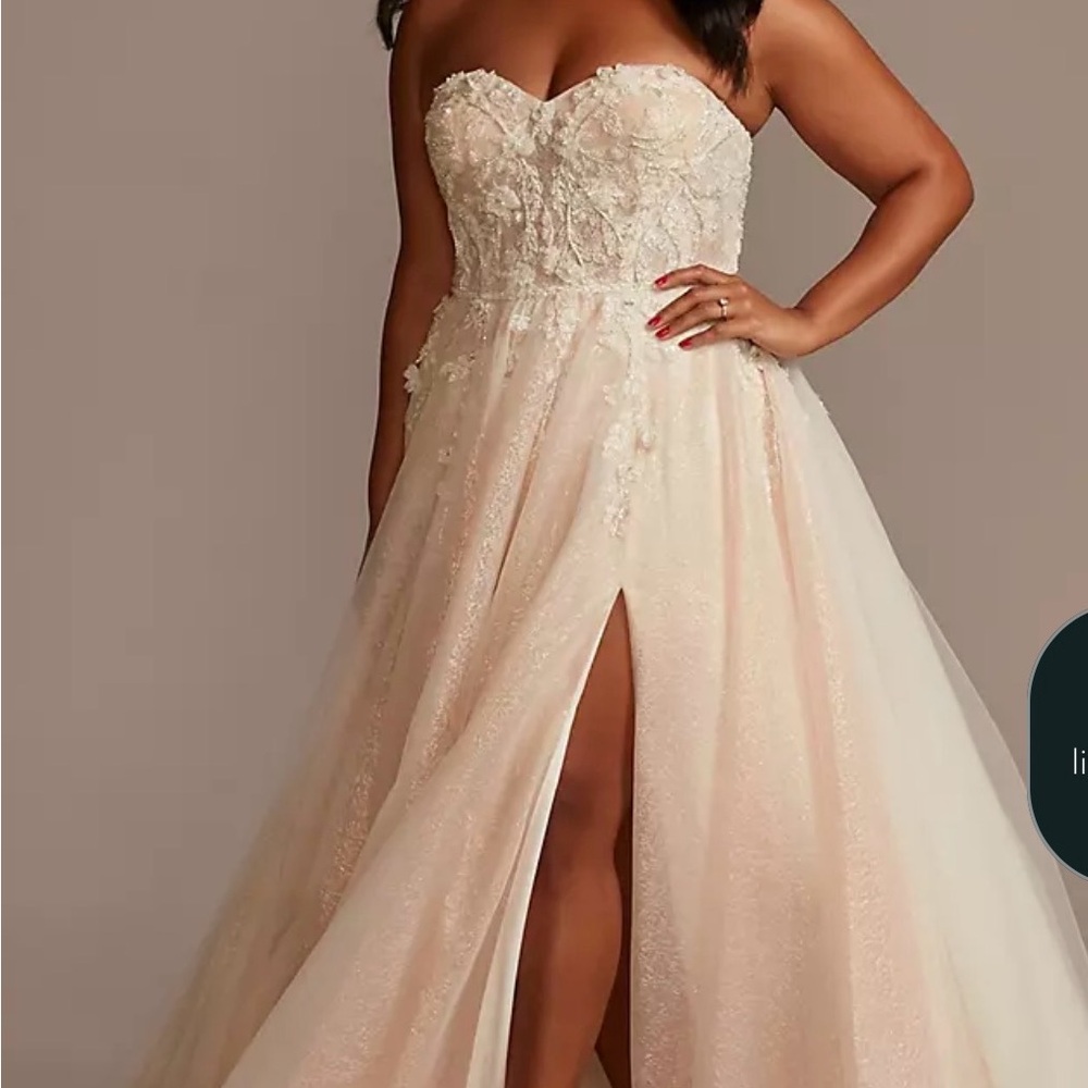 Strapless Lace Wedding Gown in Cream
